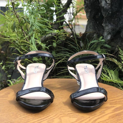 Sandal 5 phân gót trong hot trend trẻ trung năng động 21331