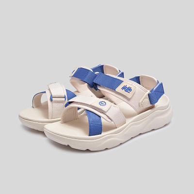 Sandal Biti