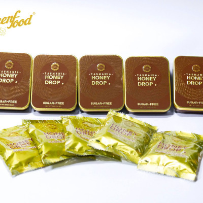 Kẹo Sả Nhân Mật Ong Queenfood Honey Drop Leatherwood Không Đường 33gr Hộp 10 viên