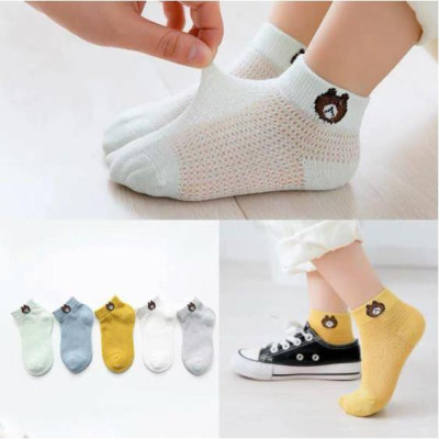 Set 5 tất lưới hình gấu cho bé