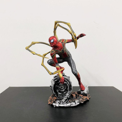 Mô Hình Người Nhện Spider Man Avengers MAVEL trạng thái chiến đấu cực chất . Cao 20cm . Figure Avengers