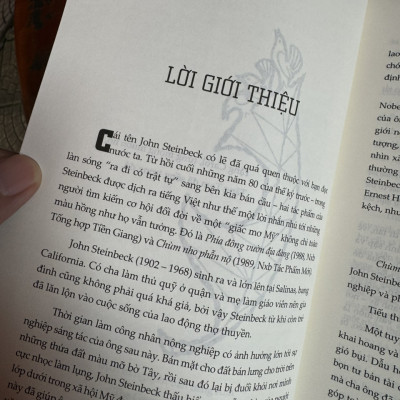 CHÙM NHO PHẪN NỘ – John Steinbeck – Phạm Thủy Ba dịch - Bách Việt – NXB Văn Học