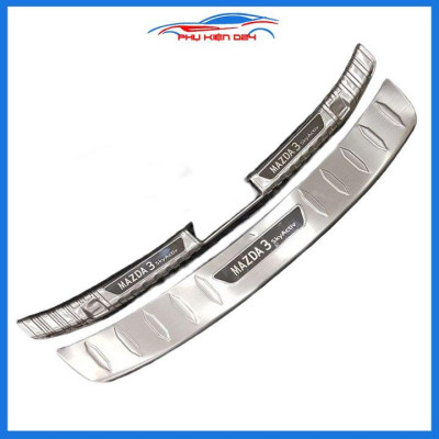 Ốp chống trầy cốp Mazda 3 2020-2021 inox sáng bóng bảo vệ xe chống va đập