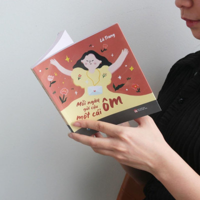 Sách - Mỗi Ngày Gửi Cậu Một Cái Ôm - AZ Việt Nam