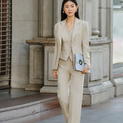 Quần vải ống suông hơi ôm Maddy Trouser thiết kế cao cấp WHITE CHIC