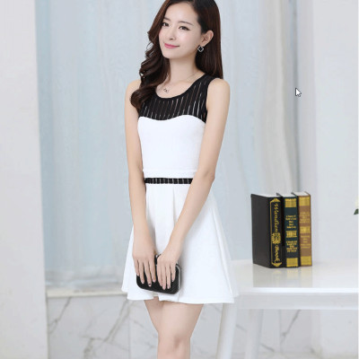 Đầm nữ thời trang phối màu đen trắng sang chảnh Da77