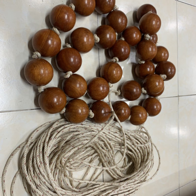 Vòng Lắc Eo Hạt Gỗ Hương Cao Cấp ( video , hình thật )