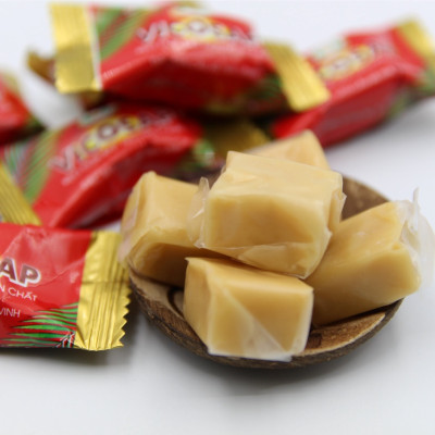 Kẹo dừa sáp VICOSAP vị lá dứa cacao nguyên chất kẹo mềm dẻo ít đường đặc sản Trà Vinh túi 100g