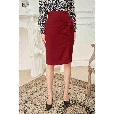 Chân váy ôm, nơ lệch eo Tri