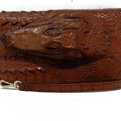 Ví nữ da cá sấu Huy Hoàng nhiều ngăn đầu cá sấu màu nâu đỏ HT3728