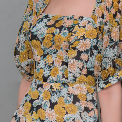 Đầm Voan Nữ Cổ Vuông, Họa Tiết Hoa Vàng Cổ Điển Maxivic, La Mộc LM62122