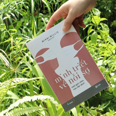 Sách - Minh Triết Về Nỗi Sợ - Một Góc Nhìn Sau Đại Dịch - AZ Việt Nam