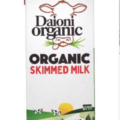 Date 03/2026 Sữa Tươi Hữu Cơ Tách Béo Tiệt Trùng 0.1% Daioni 1Lit x 12 Hộp