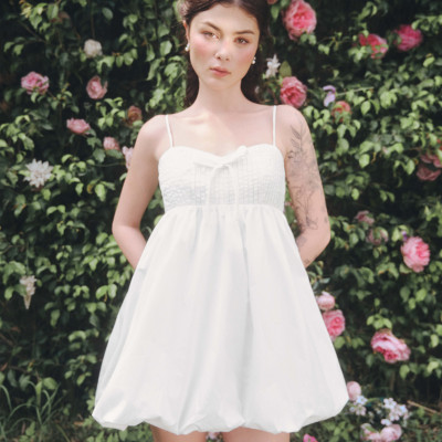 DOTTIE - Đầm ngắn tùng bí cúp ngực - Trắng - D0657