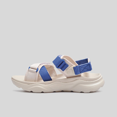 Sandal Biti
