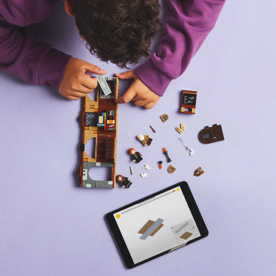 Đồ Chơi Lắp Ráp Lâu Đài Hogwarts: Lớp Học Bùa Chú LEGO HARRY POTTER 76442 (204 Chi Tiết)