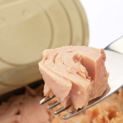 [Chay] Cá Ngừ Chay Xắt Lát Ngâm Dầu Cay 180g - Nhập Khẩu Từ Philippines