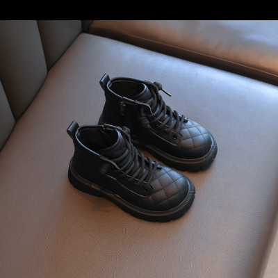 Giày boot cho bé phong cách dễ thương - GTE9110