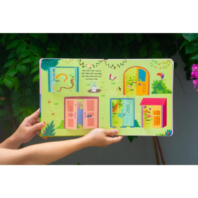 Sách - Lift the flap - So sánh - Lật mở khám phá cho trẻ 0 - 6 tuổi - Đinh Tị Books