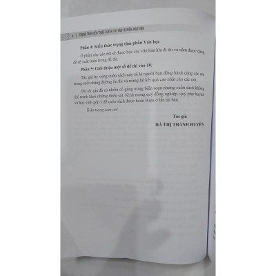 Sách - Trọng tâm kiến thức luyện thi vào lớp 10 môn ngữ văn
