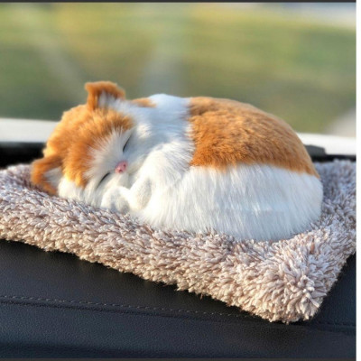 Thú bông đang ngủ dễ thương trang trí taplo ô tô, xe hơi, bàn làm việc, văn phòng