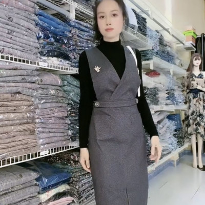 Set đầm yếm kèm áo dệt kim thu đông cao cấp Myqlothing.