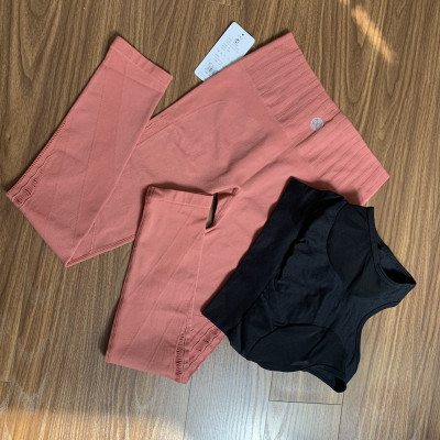 Set Bộ Quần Áo Tập Thể  Thao Nữ Gồm Quần Dài Và Áo Bra