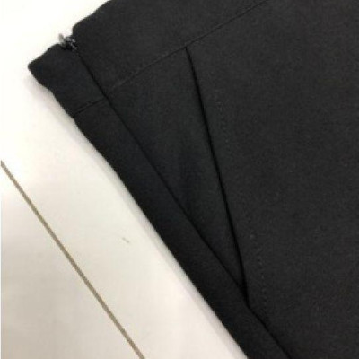 Quần ống rộng kéo dài chân