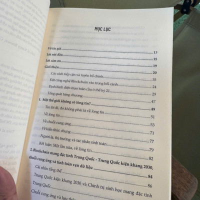 CÔNG NGHỆ BLOCKCHAIN VÀ CÁCH TRUNG QUỐC XÂY DỰNG CHUỖI CUNG ỨNG KỸ THUẬT SỐ TRONG MỘT THẾ GIỚI ZERO TRUST – Warwick Powell –  Lyceum - NXB Công Thương