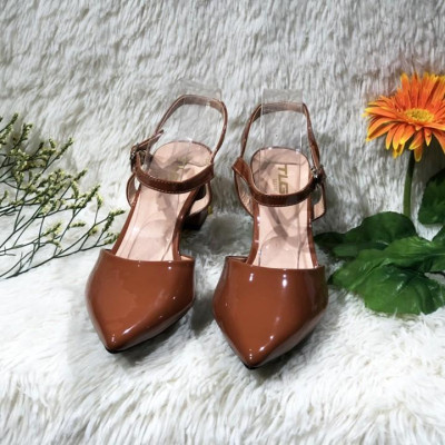 Sandal bít mũi hot trend  trẻ trung năng động 21278